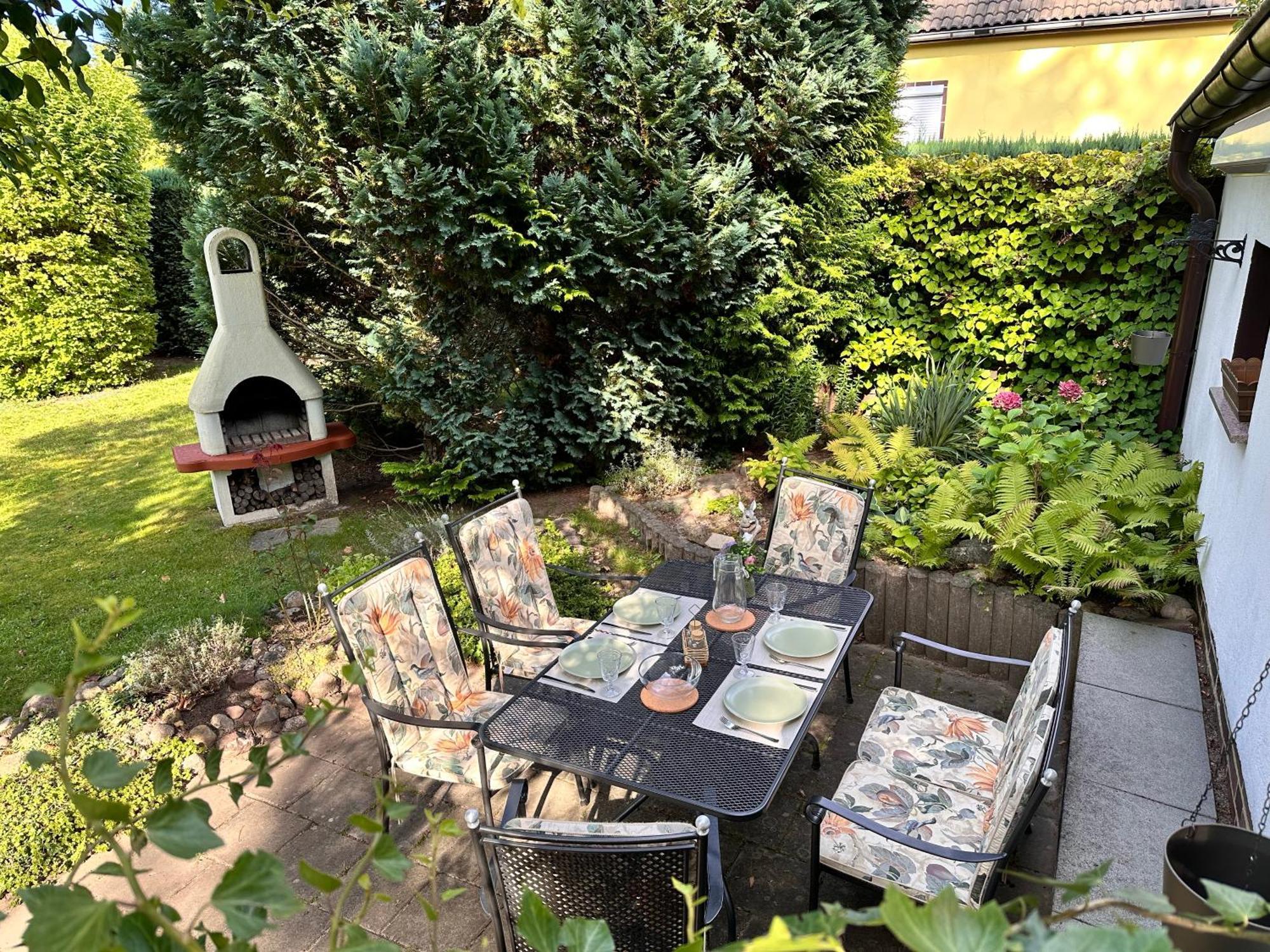 Perfekte Auszeit - Charmantes Ferienhaus Neuenhagen Bei Berlin Luaran gambar