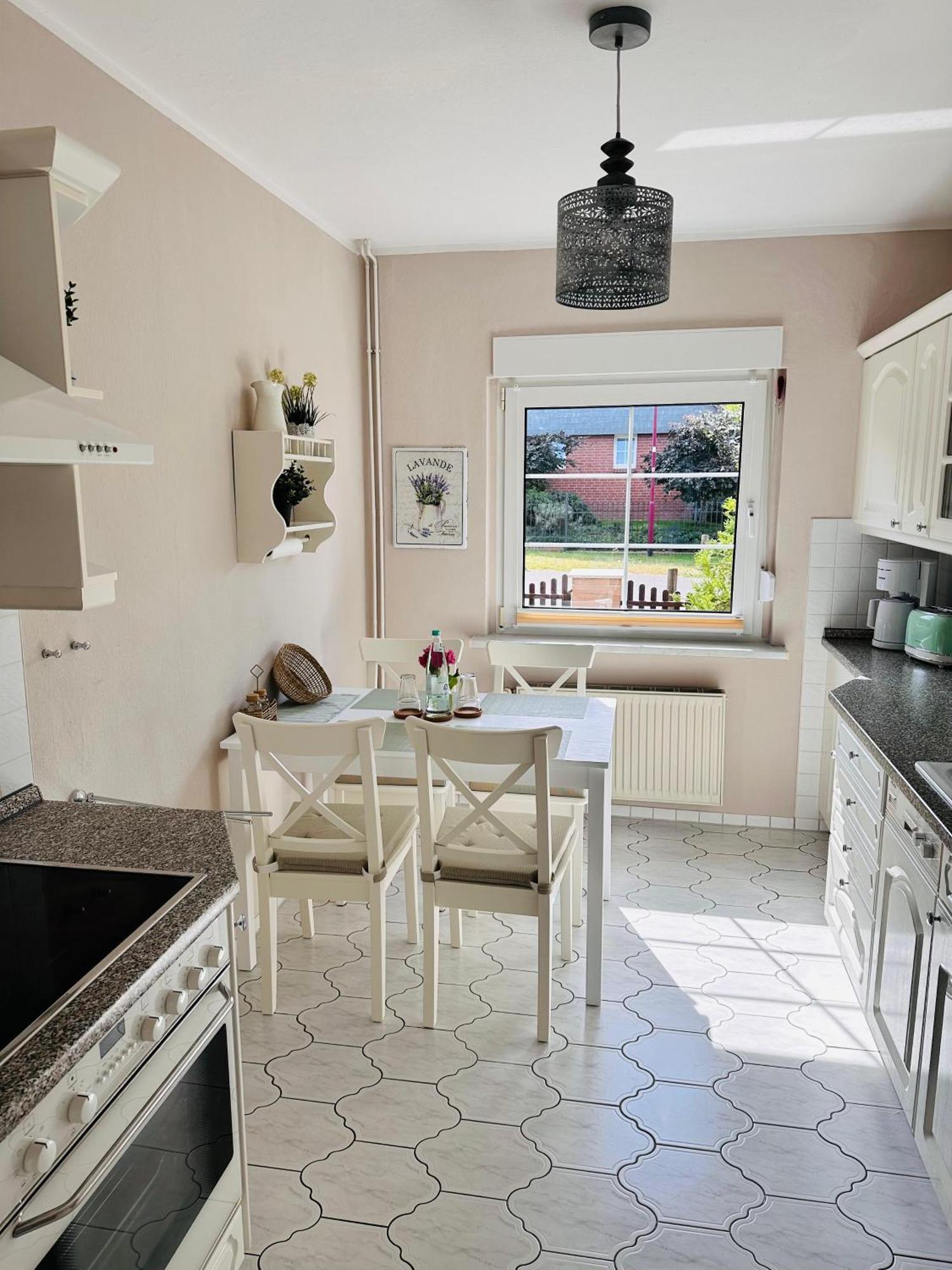 Perfekte Auszeit - Charmantes Ferienhaus Neuenhagen Bei Berlin Luaran gambar